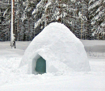 Igloo_outside