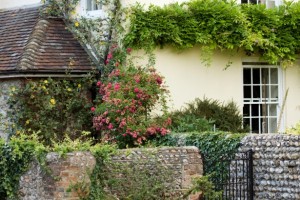 Vous cherchez un hébergement pas cher pendant votre séjour en France gîte