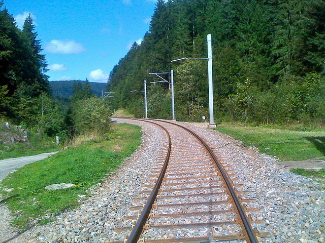 Dent de Vaulion est un sommet du Jura vaudois qui culmine à 1482