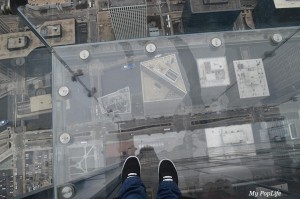 Chicago-Willis-Tower-Ledge-vue