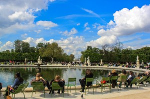 sieste jardin des tuileries