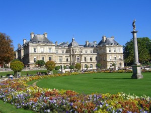 paris luxembourg