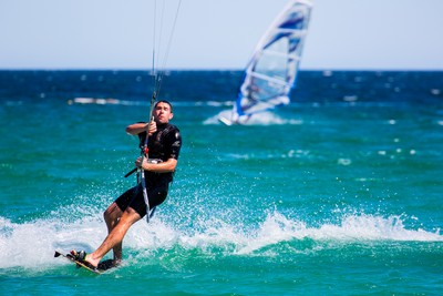 cf -Zach Dischner - sport