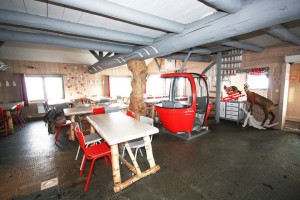 Restaurant d'altitude Les 4 vents @OT Les Menuires