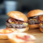 4 - Burgers - Unsplash - Pixabay