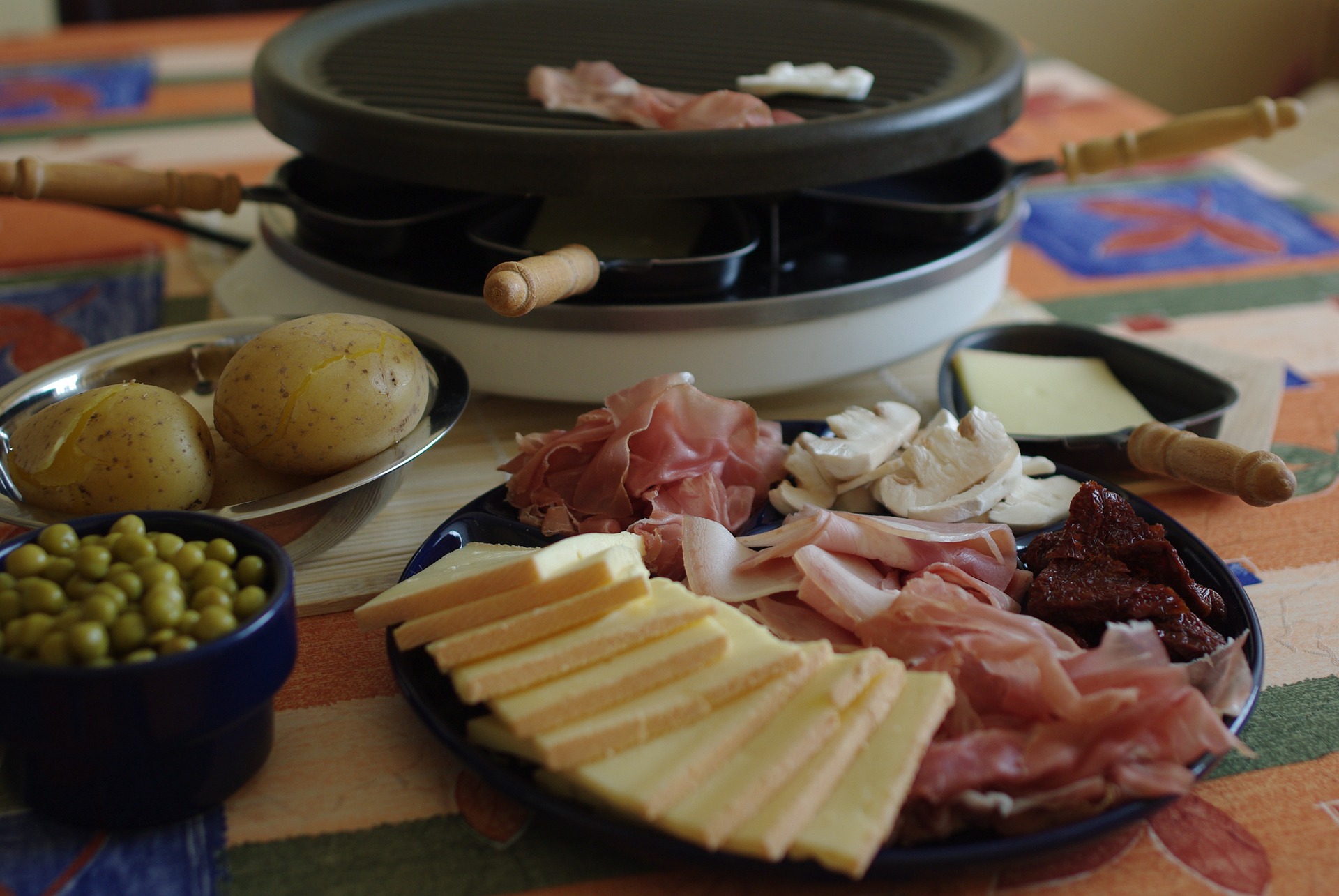 Une raclette en famille - @veve - Pixabay