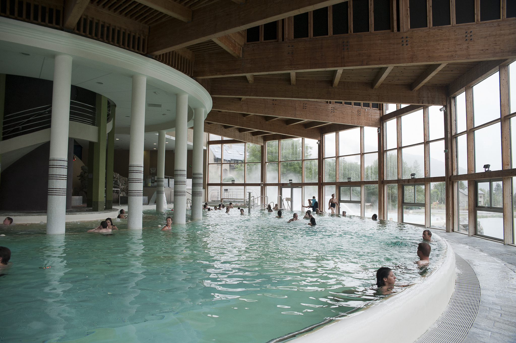 L'espace "Grands Bains Monetier va vous séduire" - @Office de Tourisme Serre Chevalier - Flickr